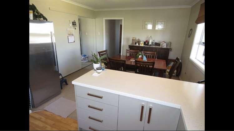 23 Benmore Street Glenwood_2