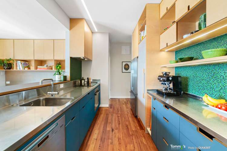 27 Beacon Hill Road Strathmore Park_6