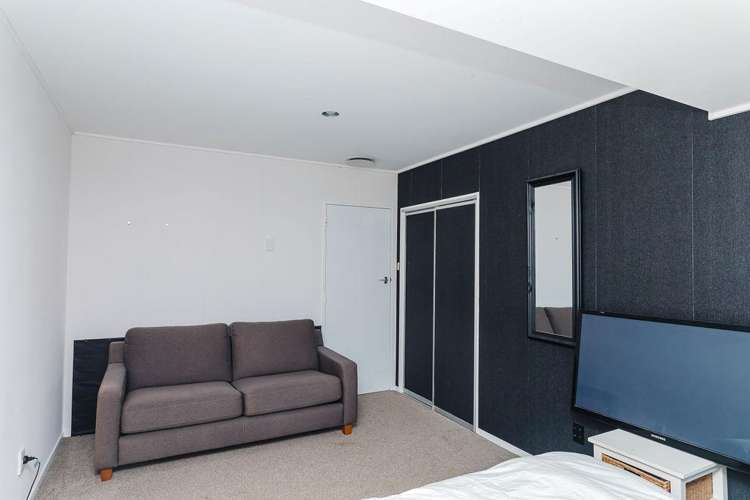 45 Guy Street Dannevirke_12