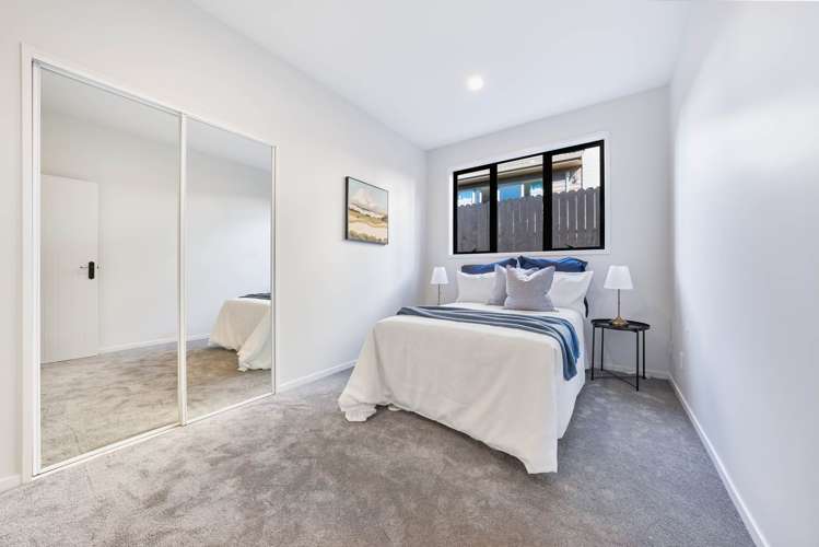 80 Medallion Drive Oteha_11