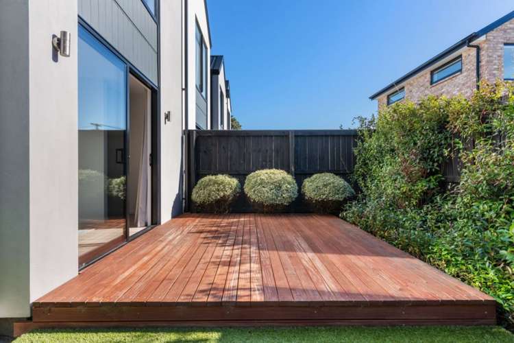 5/64 Brockworth Place Riccarton_11