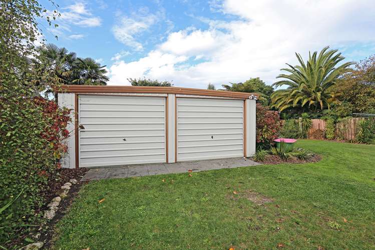 19 Allens Lane Clive_9