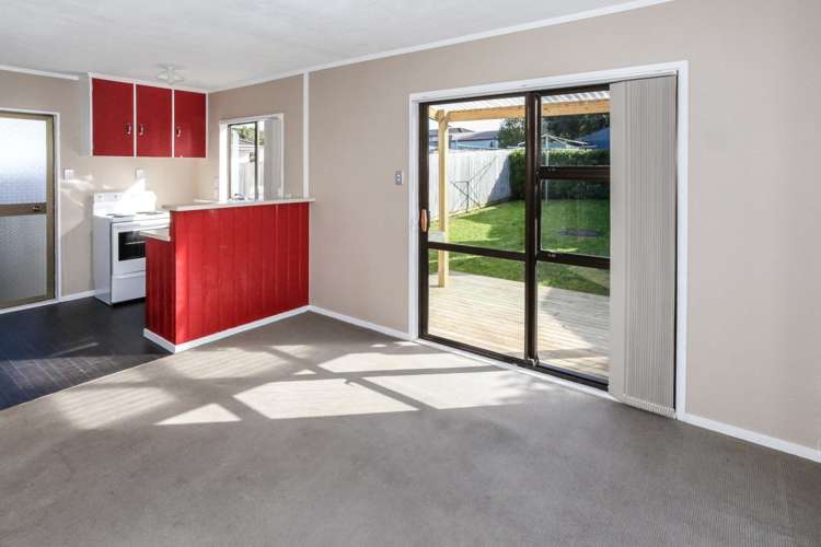 4b Fernleigh Avenue Waiuku_3