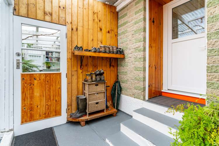 6 Harbour Terrace Careys Bay_24