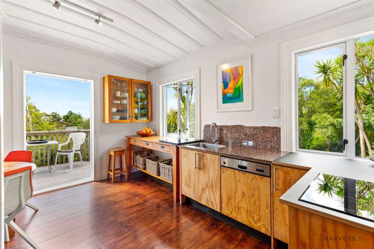 49 West Lynn Road Titirangi_6