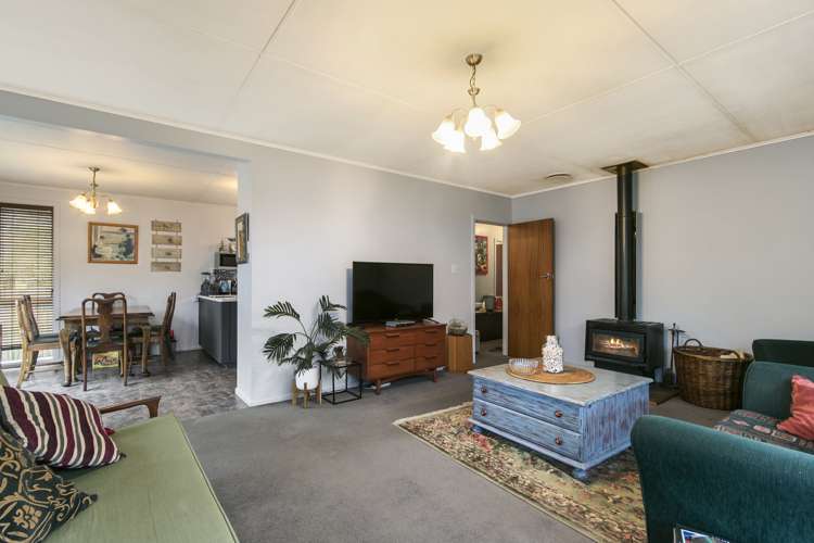 23 Parenga Street Wainuiomata_8