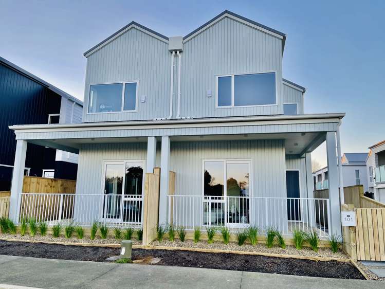 103 Tributary Parade Drury_17