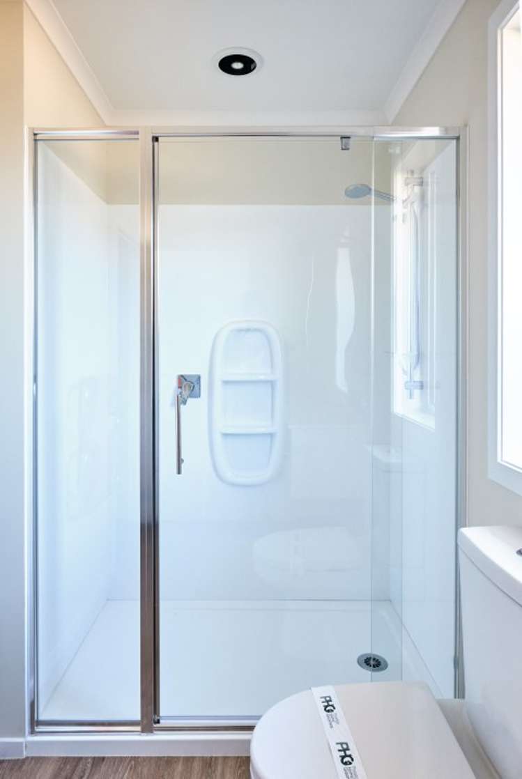 49 Kahuparere Crescent Pyes Pa_12