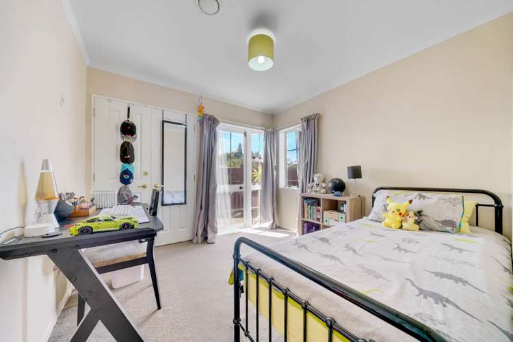 2/13 Clevedon Road Papakura_8