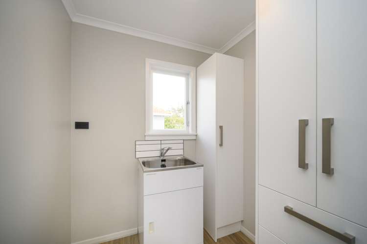 63 Featherston Street Takaro_13