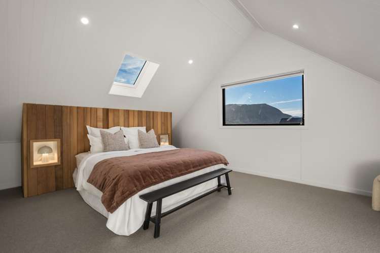 101 Spur Ridge Rise Jacks Point_18