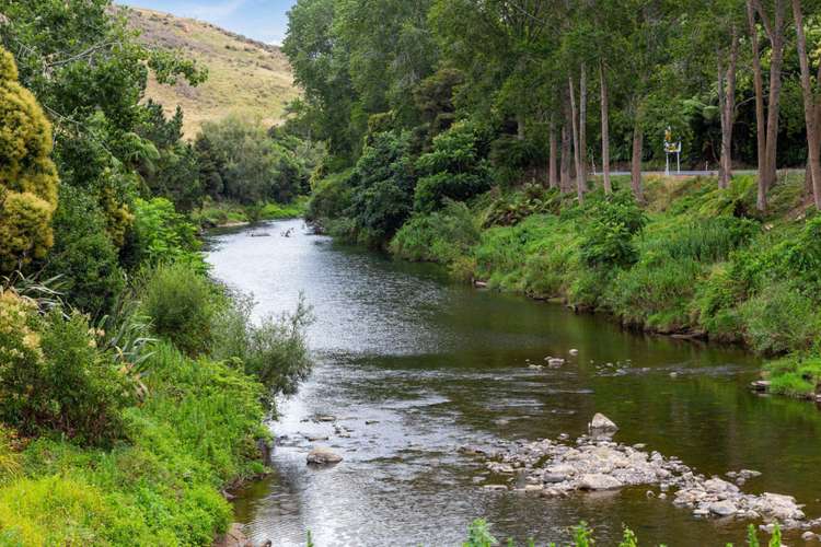 29a School Road Karangahake_18