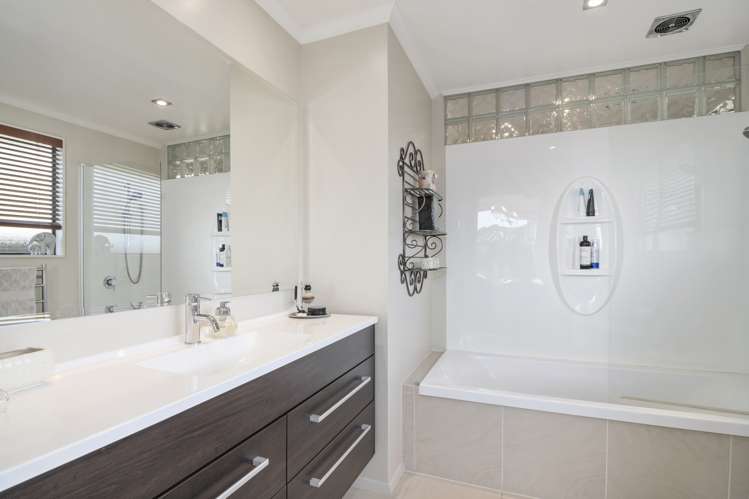 9 Maple Crescent Richmond_7