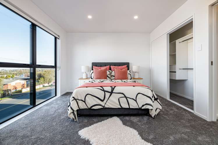 4a Hepburn Road Glendene_5