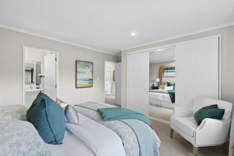 60 Seamount Drive Red Beach_9