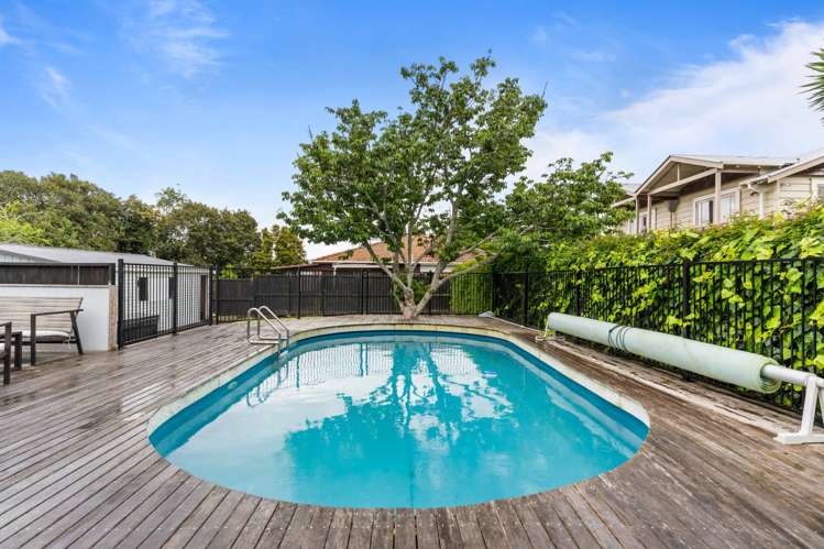83 Taylors Road Mount Albert_3