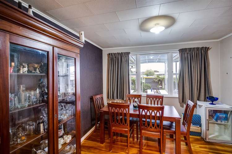 91 Wycliffe Street Onekawa_9