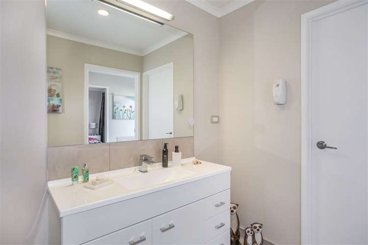 69 Castellina Drive Karaka_13