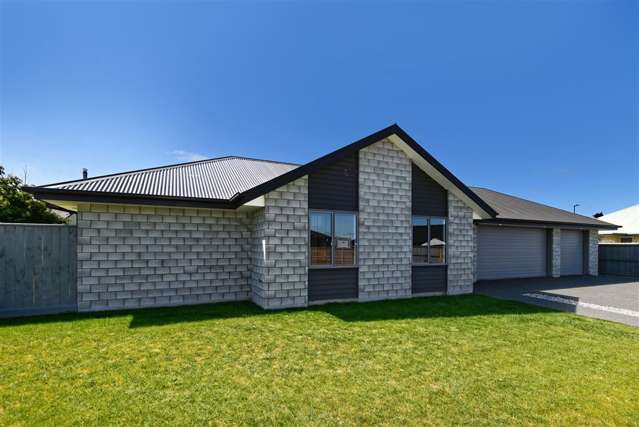 12a Watkins Drive Rangiora_1