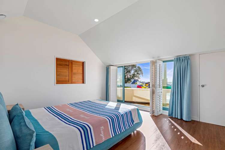 1/208 East Coast Road Forrest Hill_9