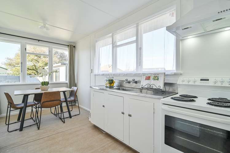 405 Montgomery Street Raureka_7