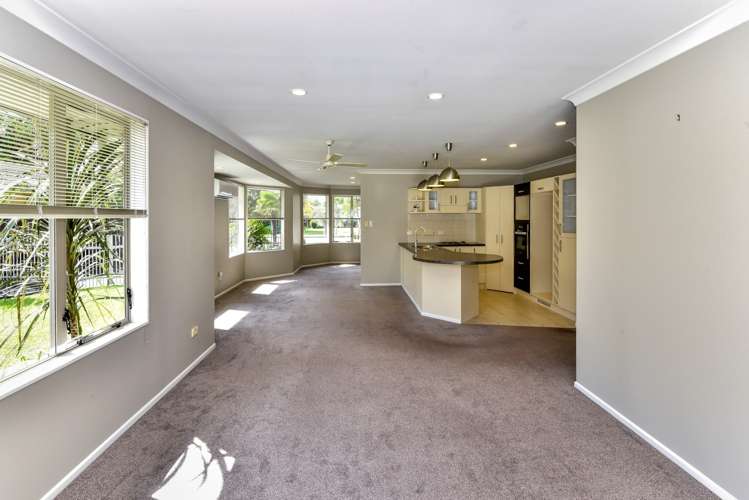 20 Trossach Place Wattle Downs_23