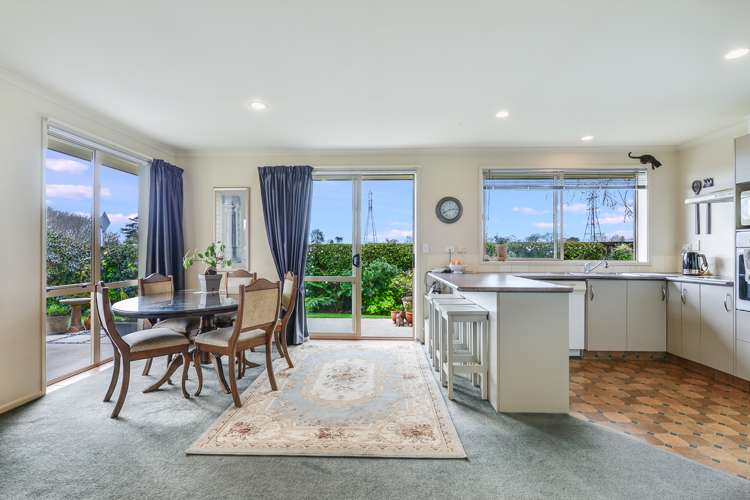 26 Nobleman Place Hamilton East_8