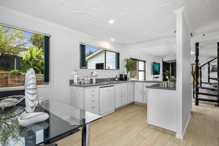 8 Christie Street Abbotsford_13