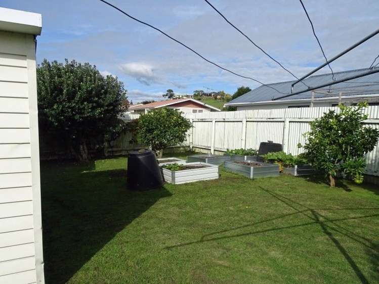 24 Waimarei Avenue Paeroa_11