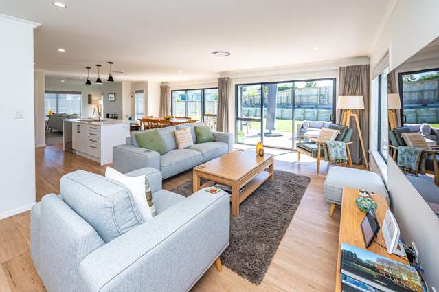 25 Tirimoana Place Otamatea_3