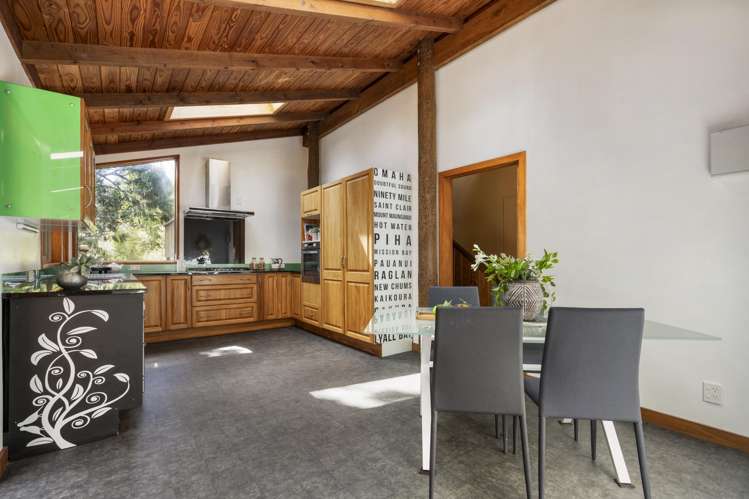 191 Scenic Drive Titirangi_6