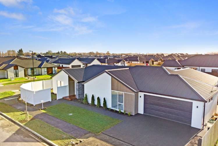 10 Brooklands Street Burwood_17