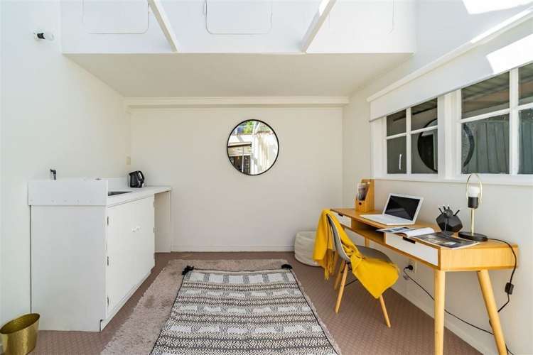 7 Thornycroft Avenue Epuni_14