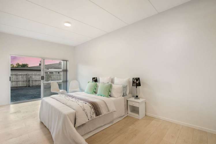 2/49 Landscape Road Papatoetoe_4