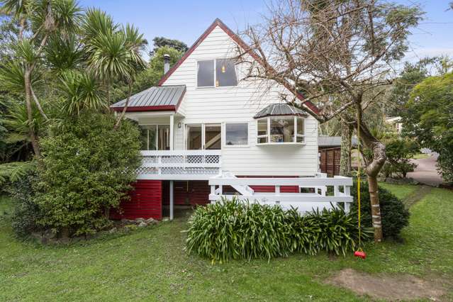 17a Woodfern Crescent Titirangi_3