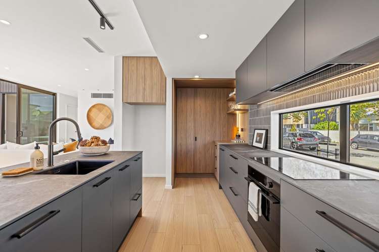 33 Clare Road Merivale_6