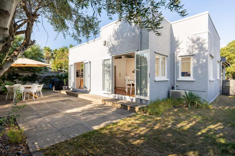 8 Bain Street Mount Maunganui_13