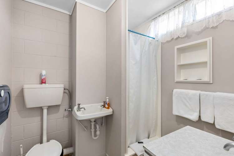 47 Balmoral Road Mount Eden_11