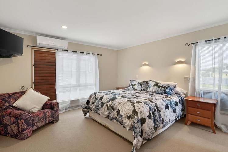 1173 Papamoa Beach Road Papamoa Beach_18