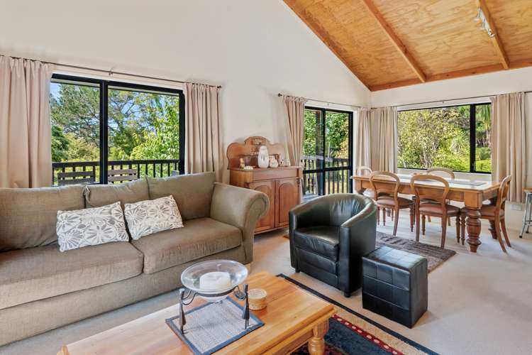 4 Huanui Road Glenbervie_1