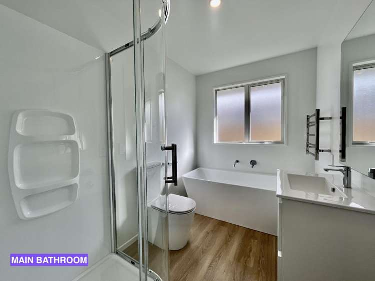 94 Monarch Drive 11103_10