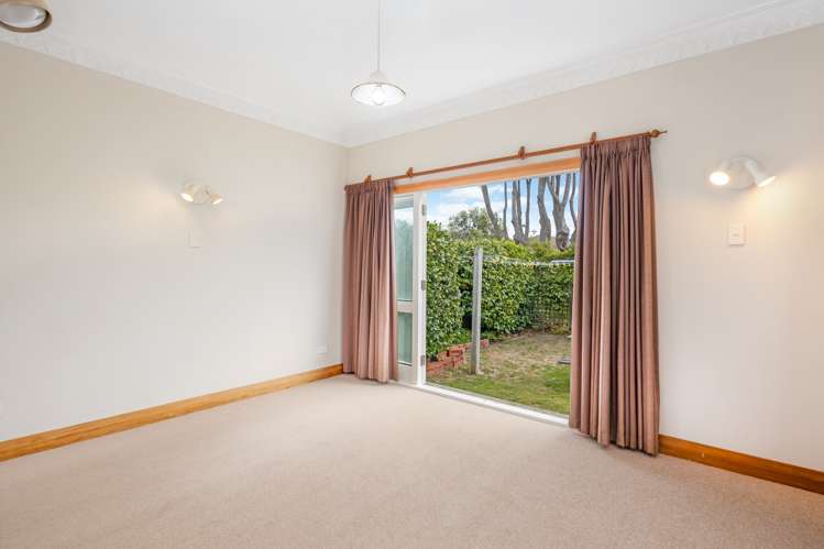 12 Bentinck Avenue Strathmore Park_9