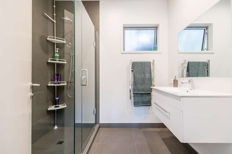 175c Laingholm Drive Laingholm_11