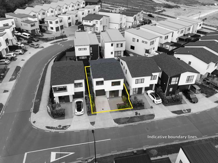 15 Greenbrier Street Westgate_18