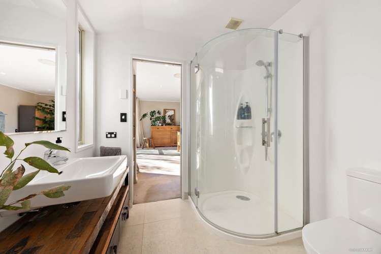 38 Maygrove Drive Orewa_17