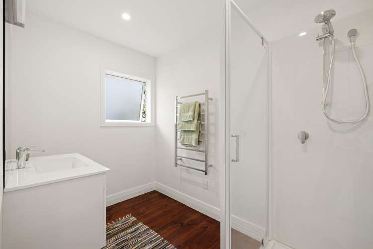 25 Riverside Drive Point Wells_17