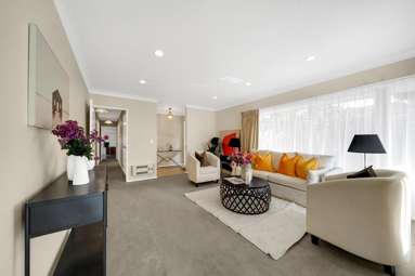 17 Menen Place_3