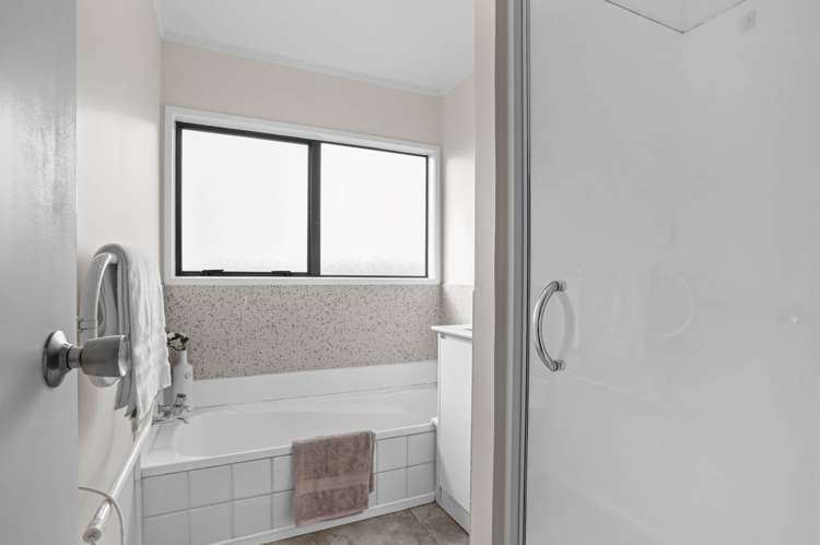 12 Ebony Place Massey_7