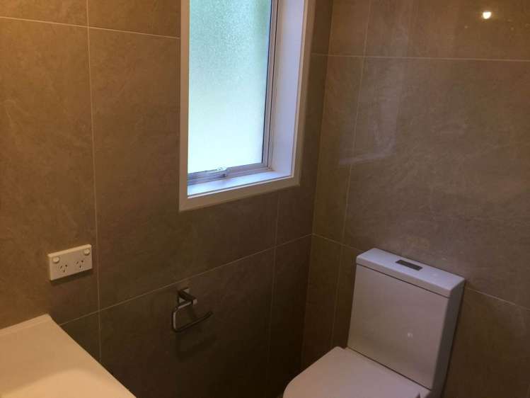 3 Sorbonne Close Albany_7