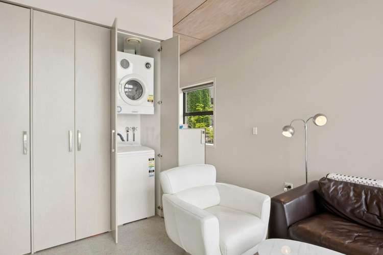 37/61 North Road North East Valley_4